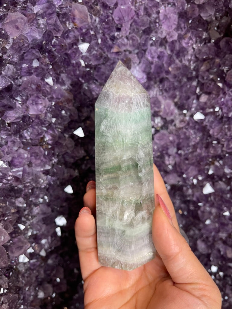 🌈 Prism of Clarity – Light Fluorite Rainbow Tower
