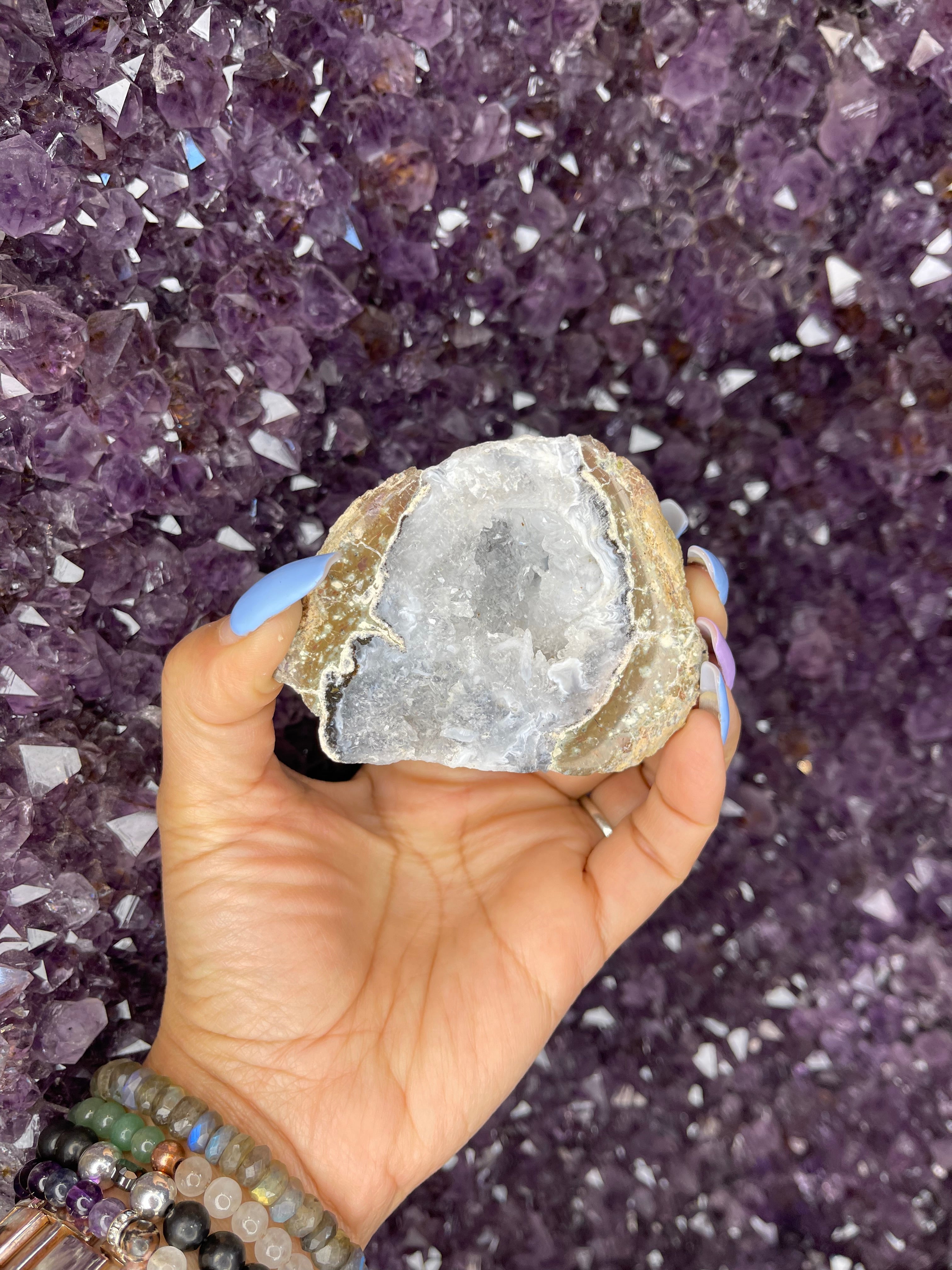 🤍 Earth’s Secret Temple – Trancas Geode Portal