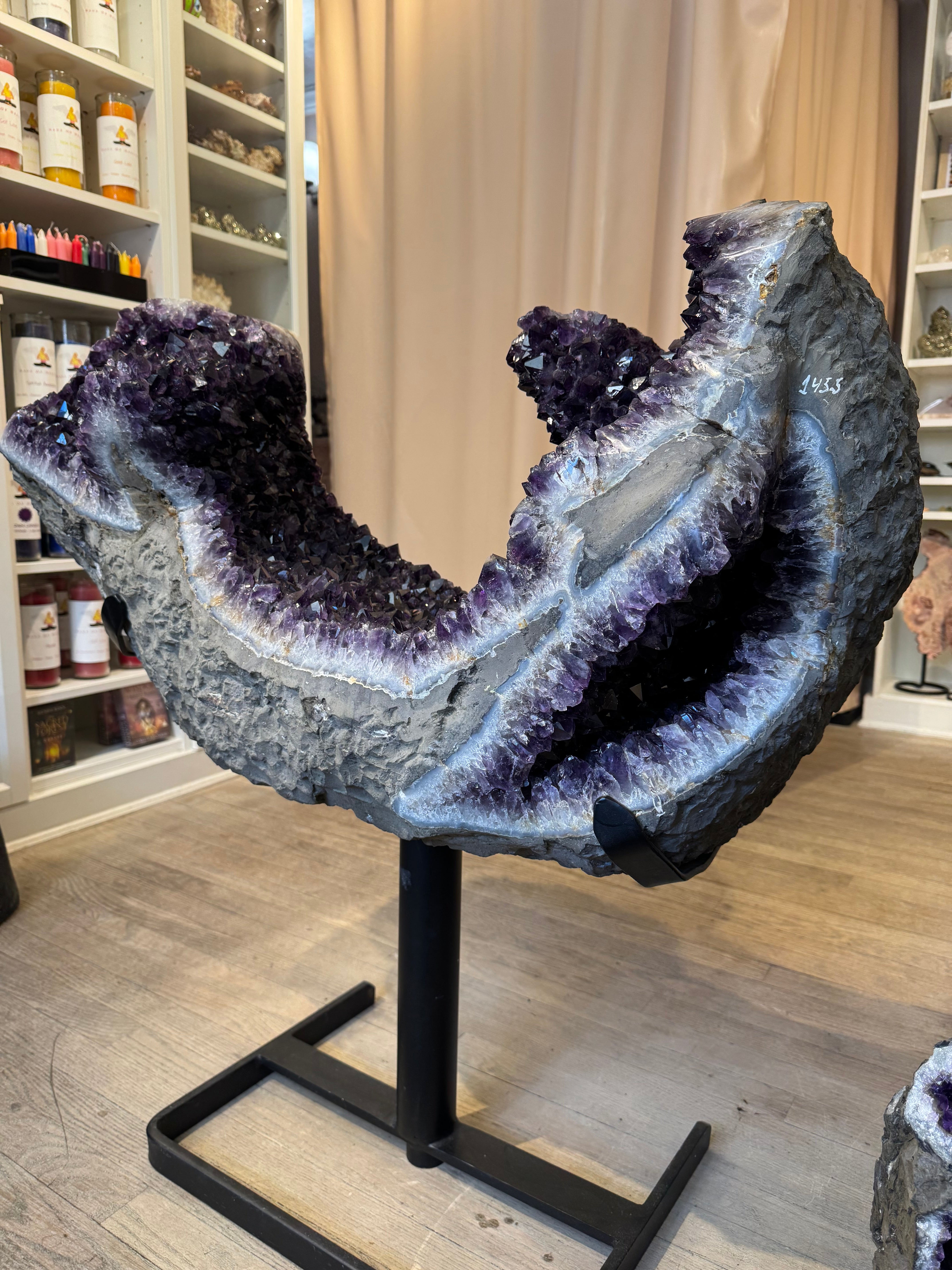 👑 Amethyst Cathedral Geode (Uruguay) – The Throne of Light