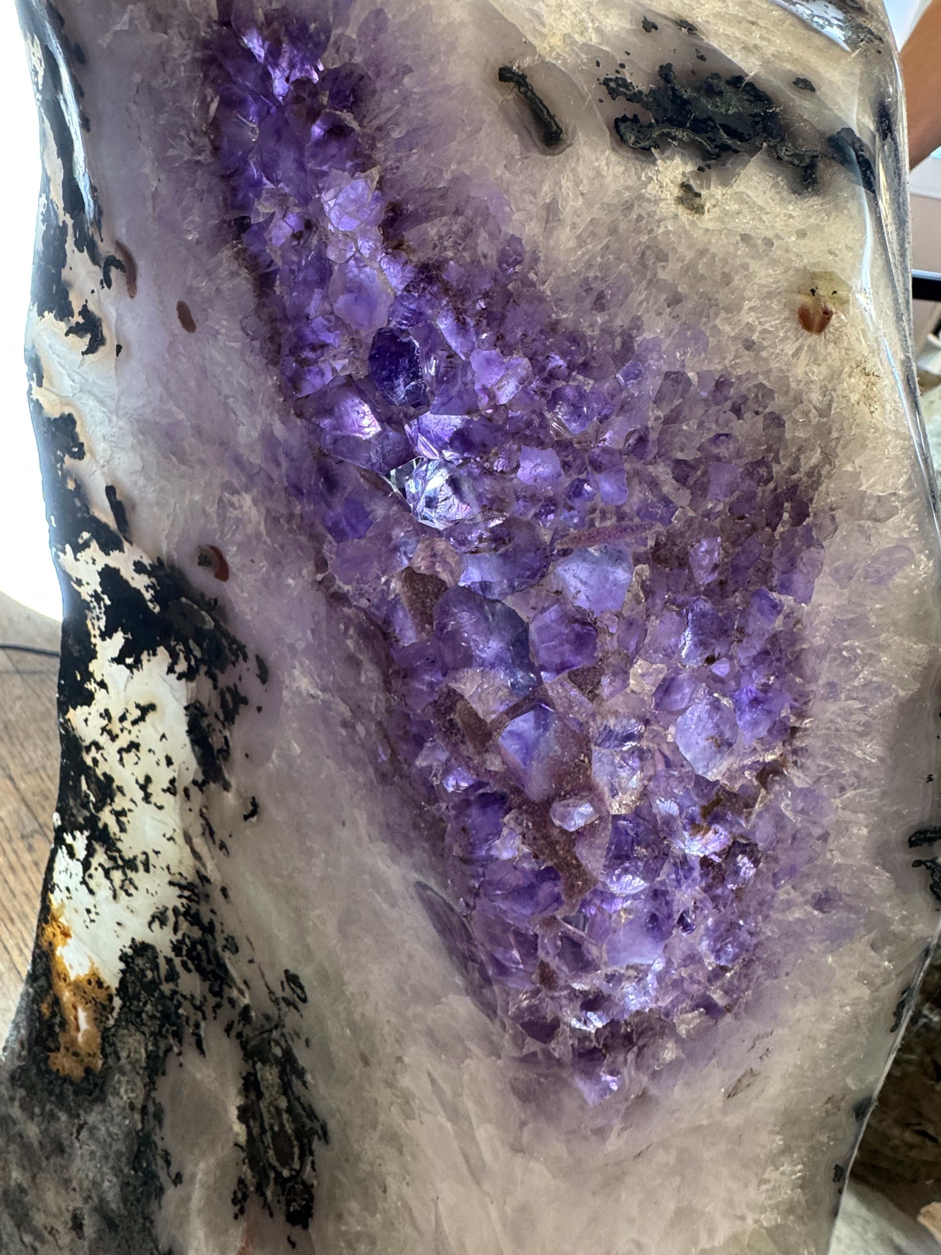 🌌 Amethyst Cathedral Geode – Twin Soul Sanctuary