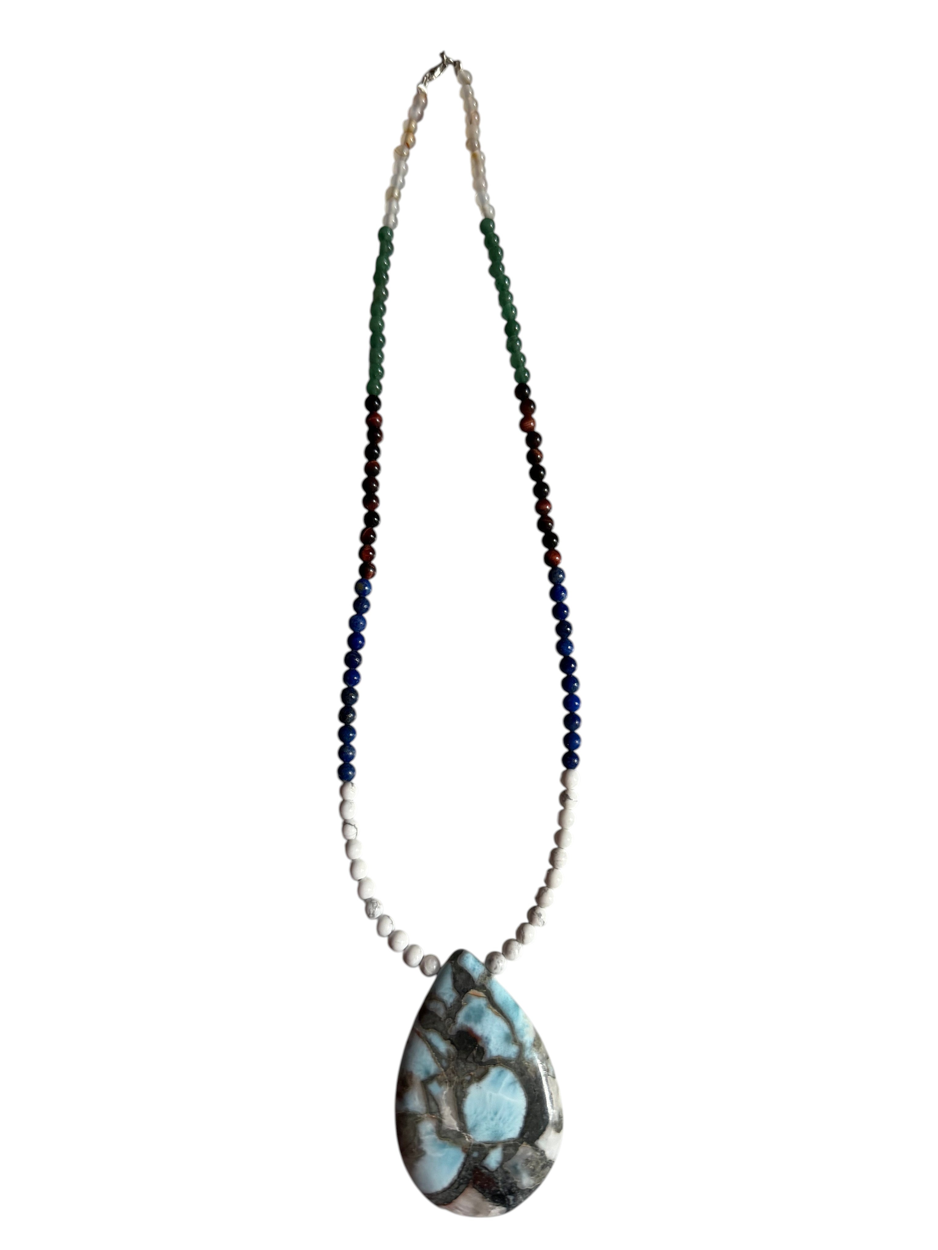 THE TREASURE NECKLACE™
