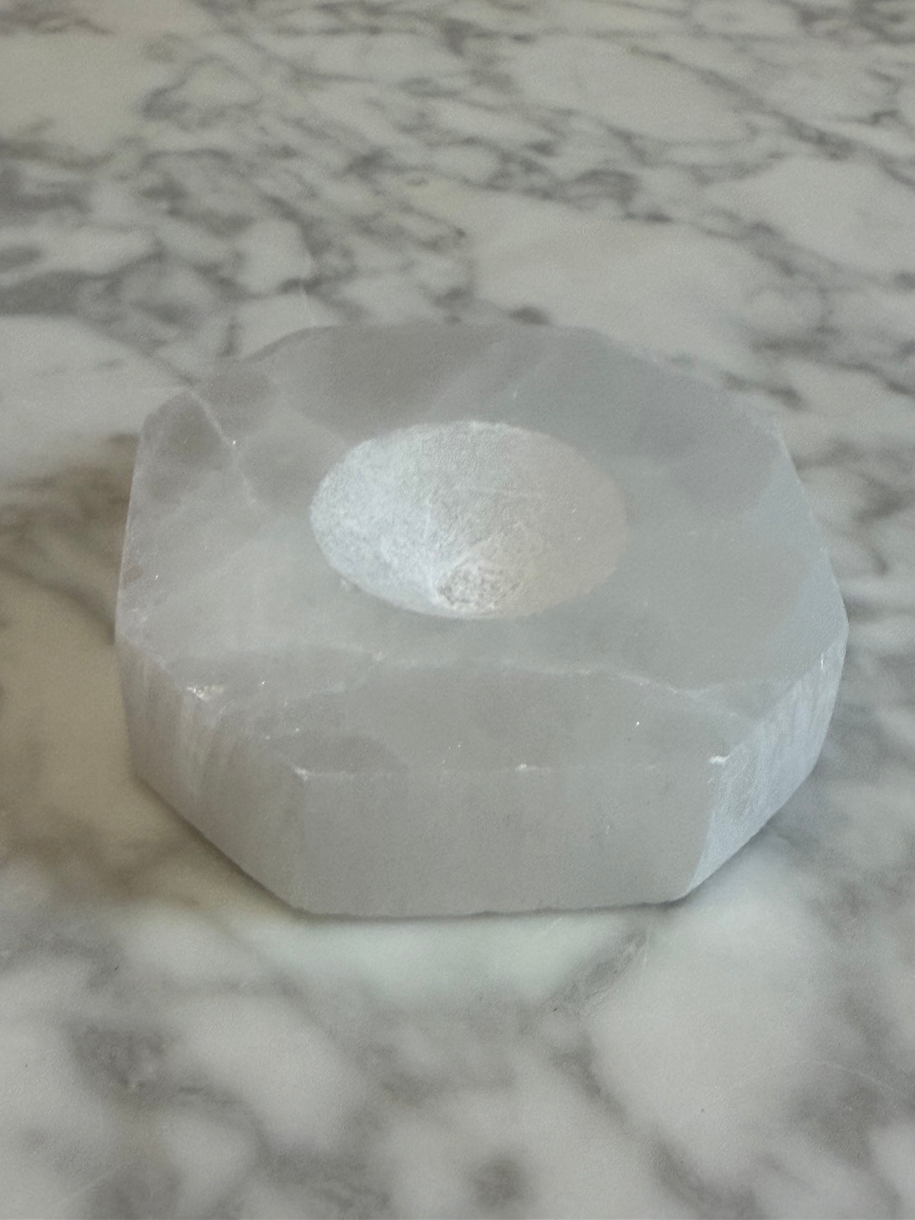 🤍 SELENITE ECLIPSE Hexagon Sphere Holder