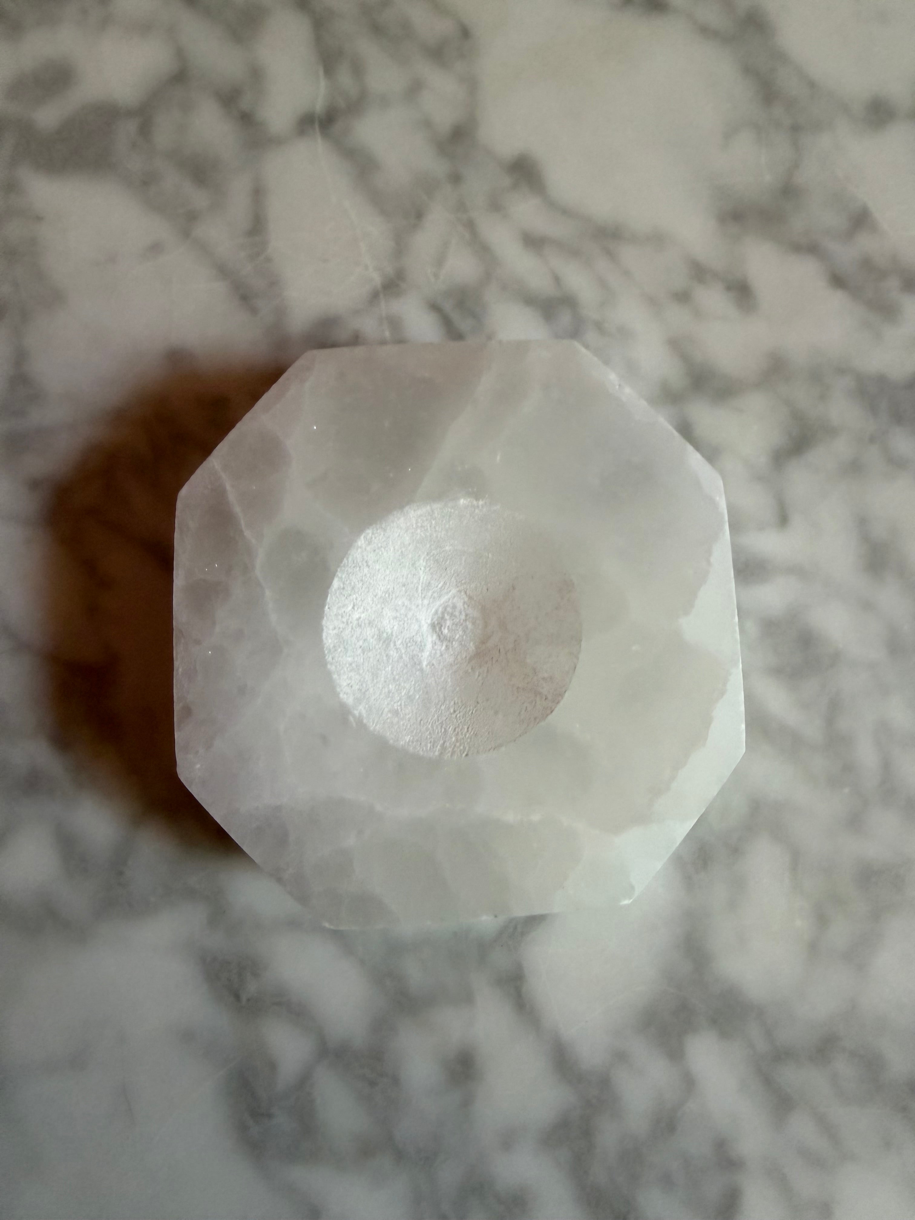 🤍 SELENITE ECLIPSE Hexagon Sphere Holder