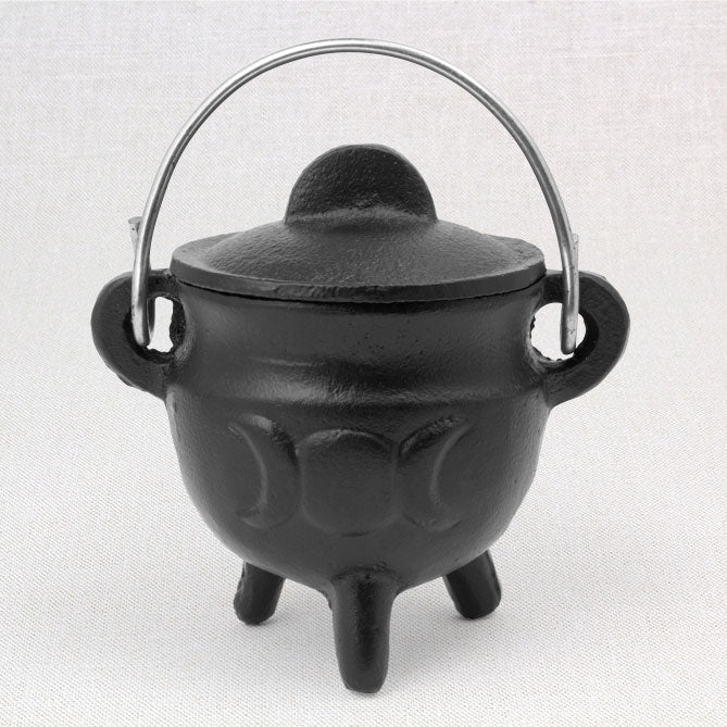 Iron Cauldron Triple Moon