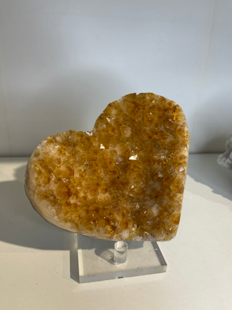 💛 Solar Heart Activation – High-Grade Citrine Heart