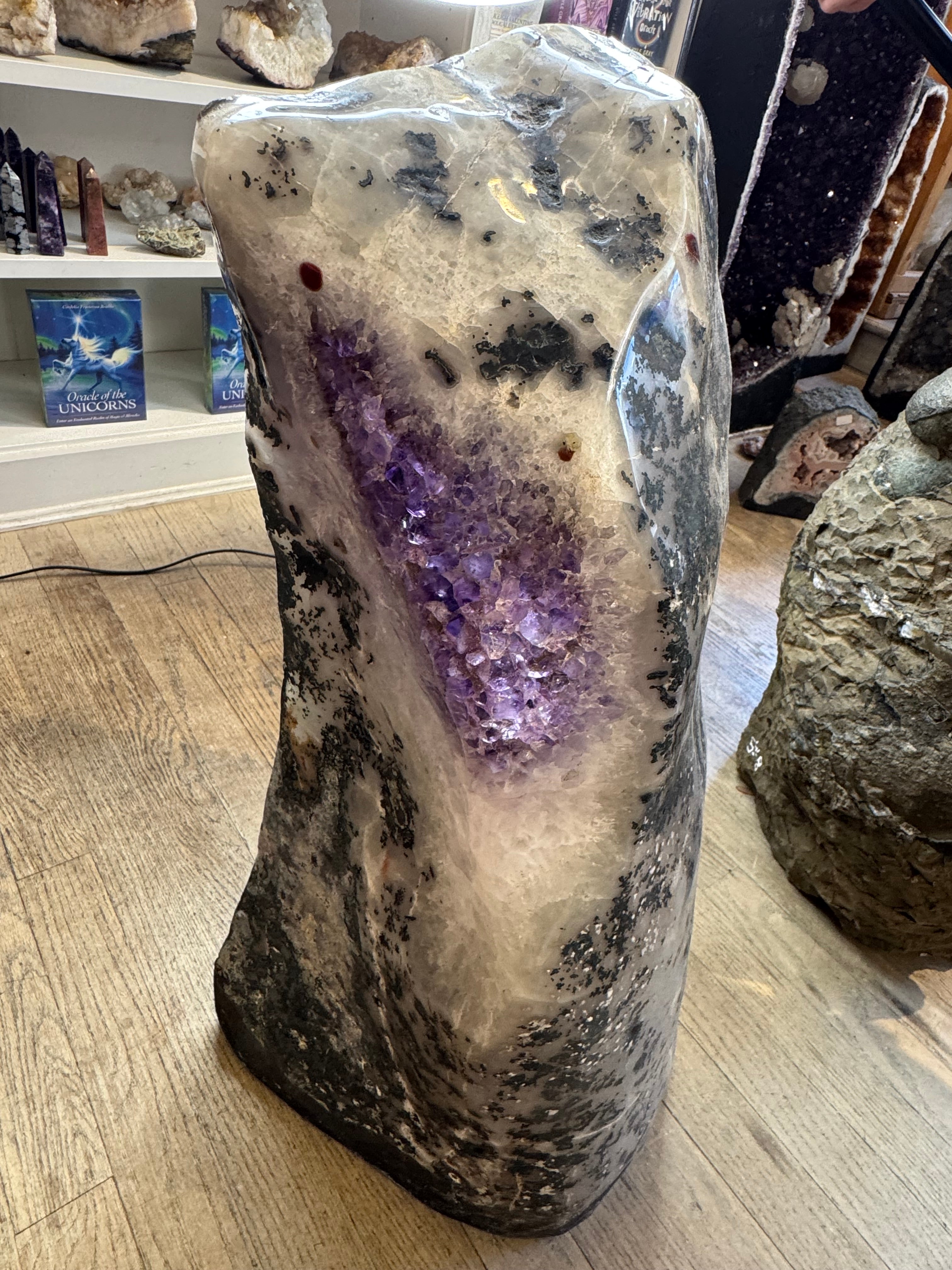 🌌 Amethyst Cathedral Geode – Twin Soul Sanctuary
