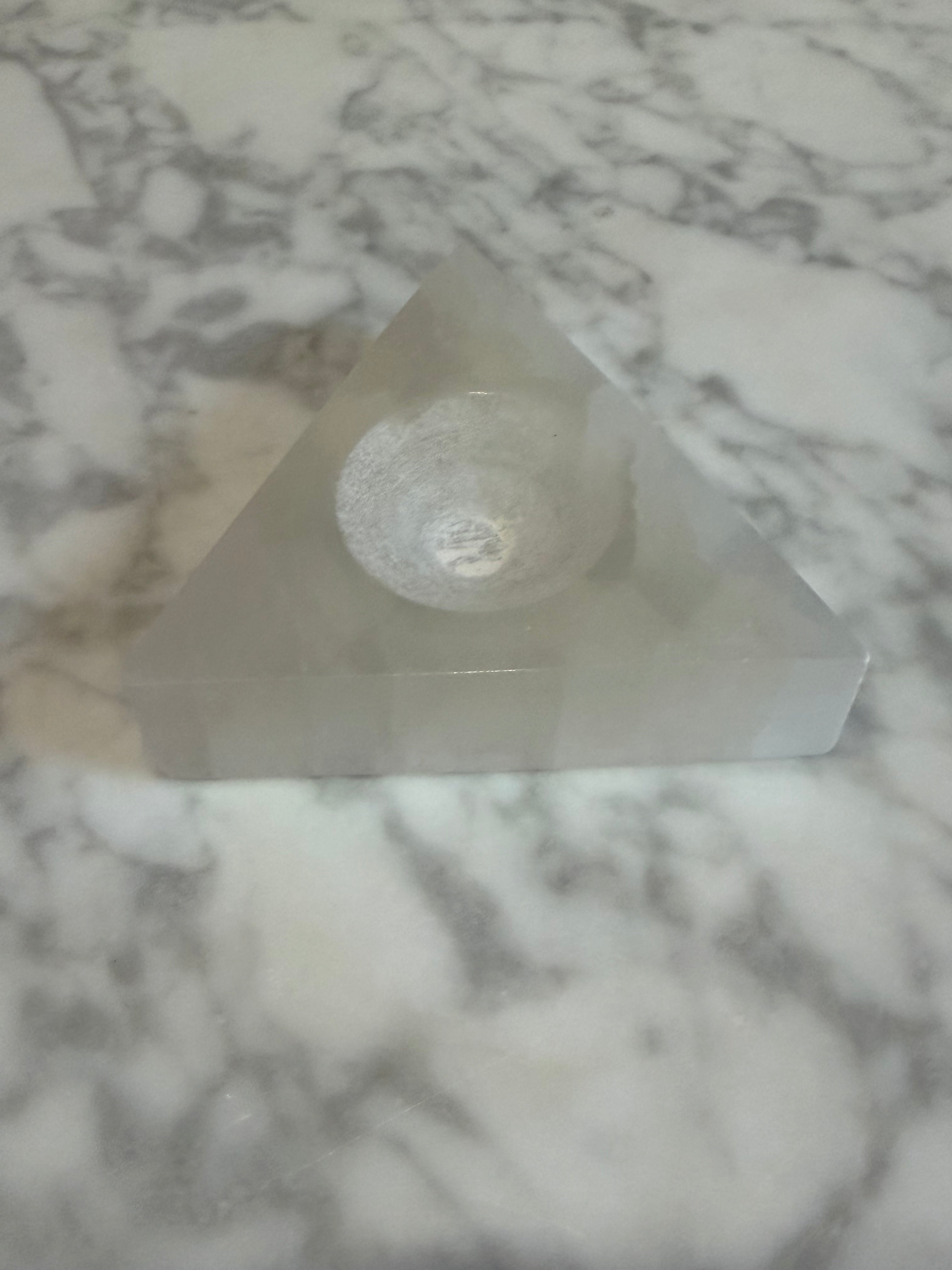 🤍 SELENITE TRINITY Triangle Sphere Holder