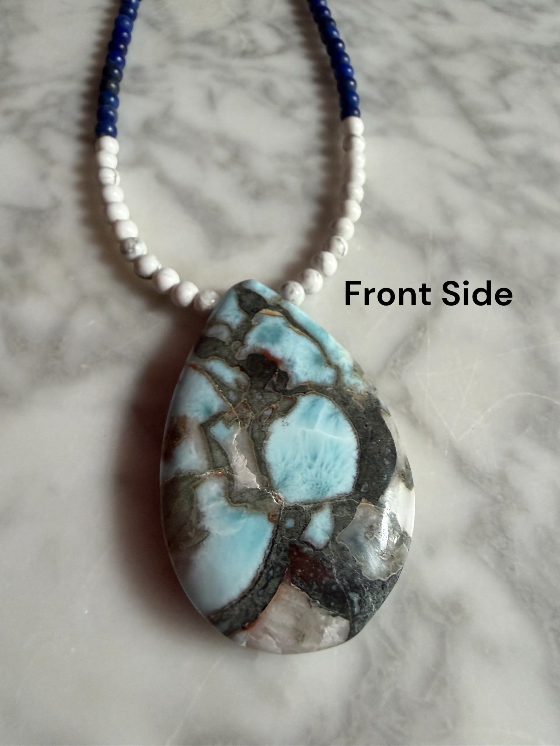 THE TREASURE NECKLACE™